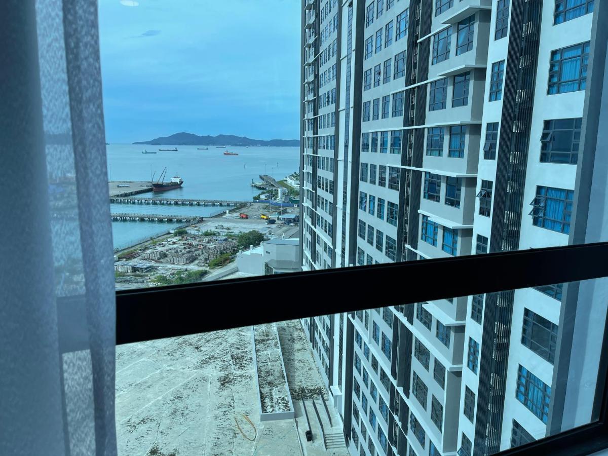 Seaview Luxury Condo Homestay 2Bed 2Bath Jesselton Quay By R2 Residence Kota Kinabalu Exteriör bild