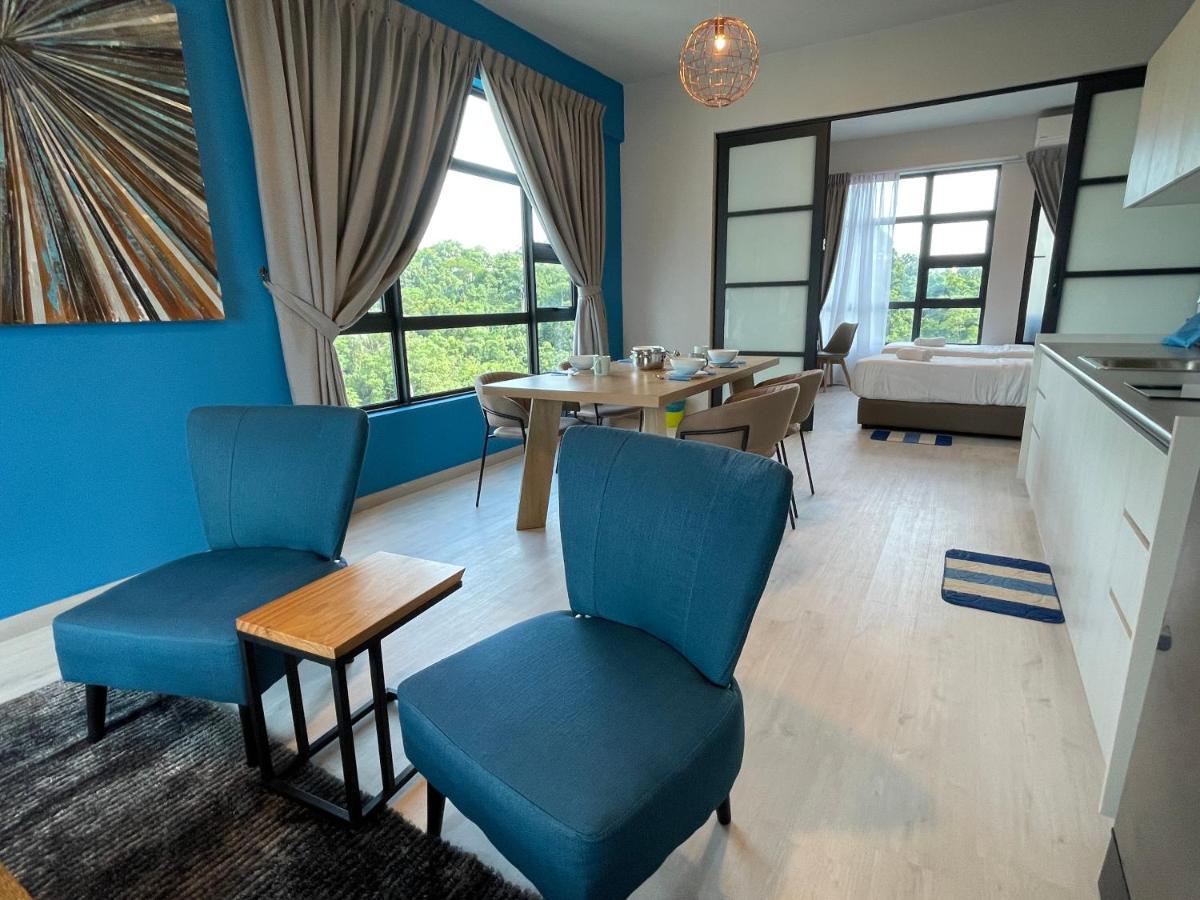Seaview Luxury Condo Homestay 2Bed 2Bath Jesselton Quay By R2 Residence Kota Kinabalu Exteriör bild