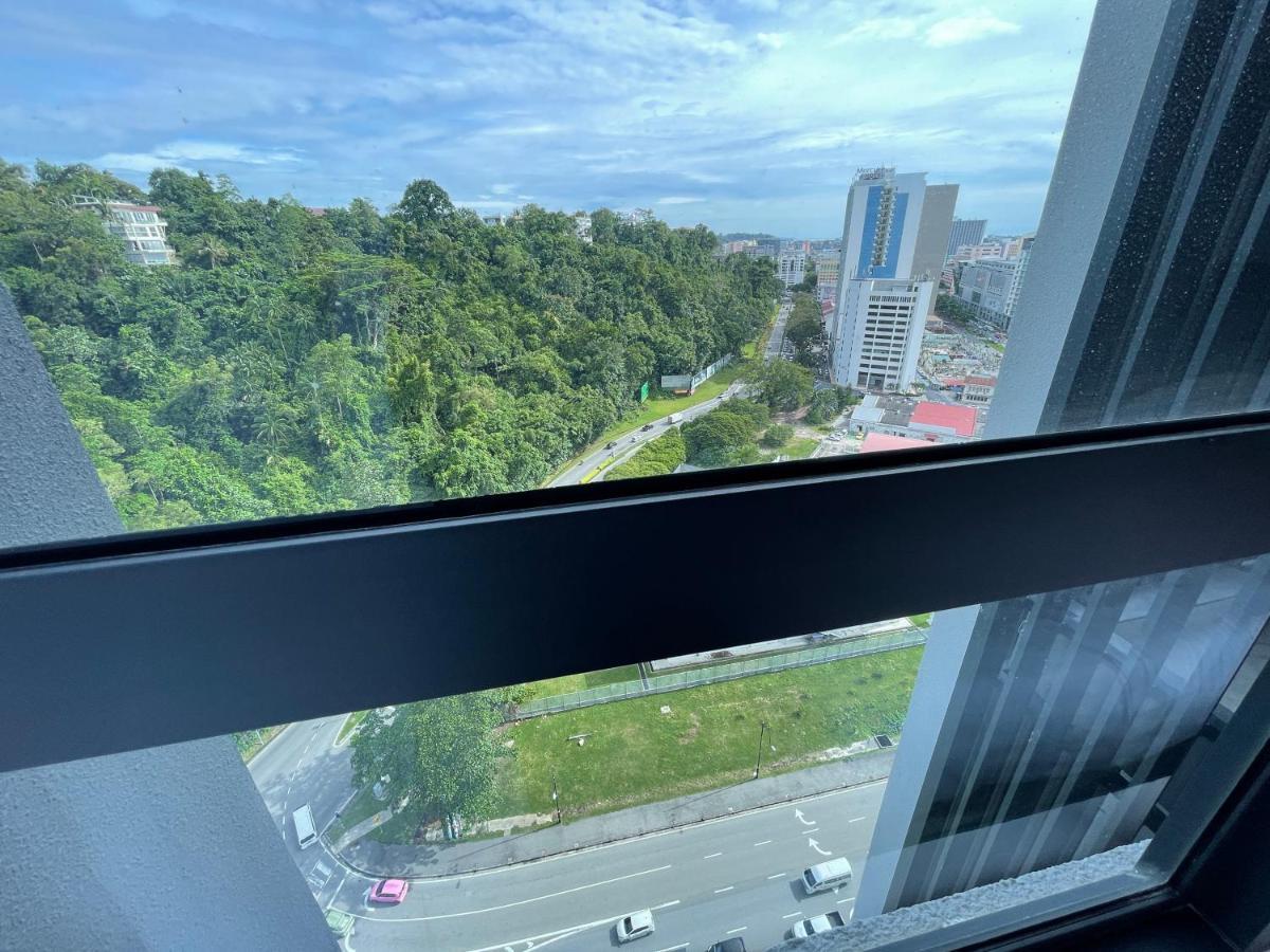 Seaview Luxury Condo Homestay 2Bed 2Bath Jesselton Quay By R2 Residence Kota Kinabalu Exteriör bild