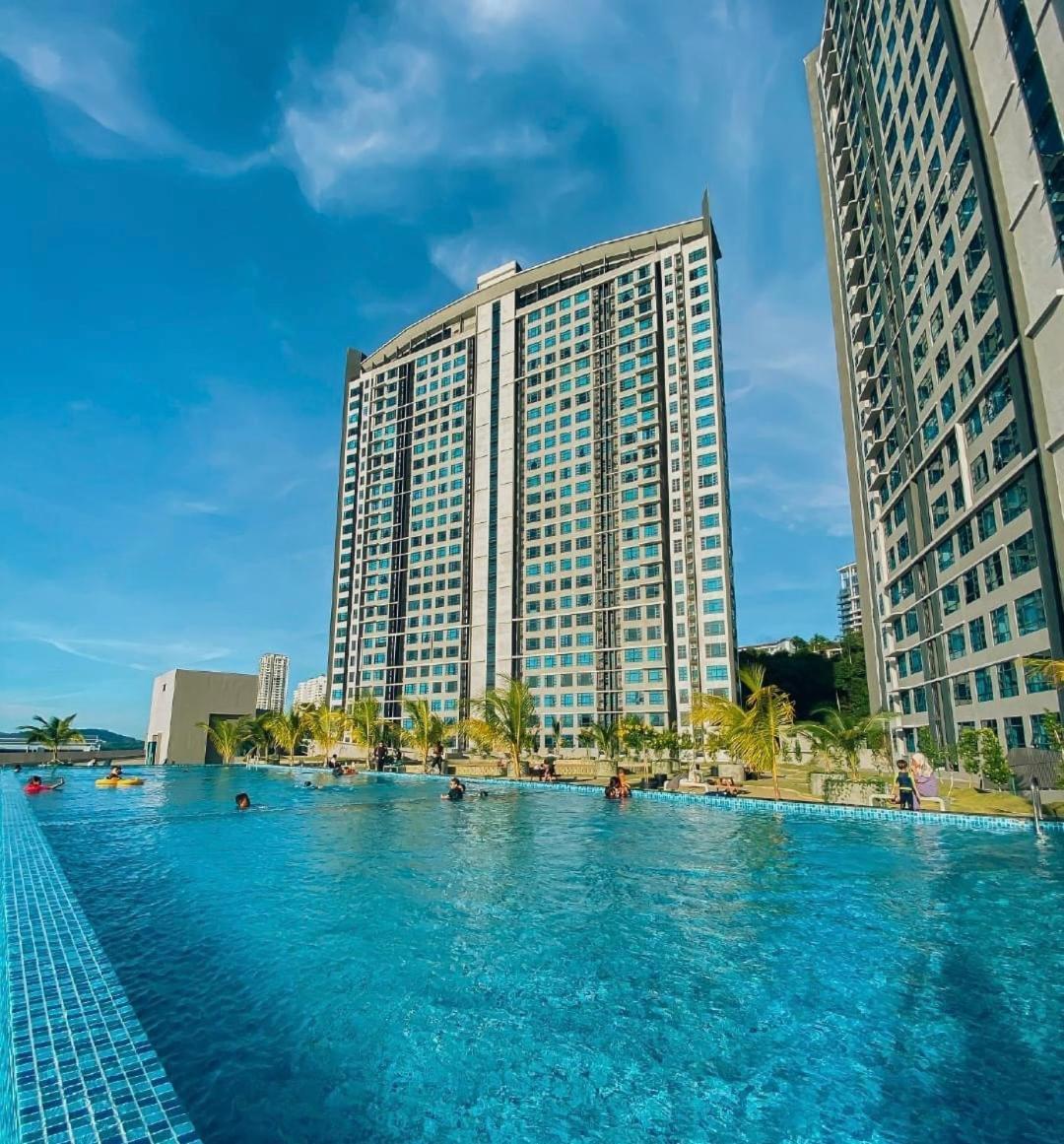 Seaview Luxury Condo Homestay 2Bed 2Bath Jesselton Quay By R2 Residence Kota Kinabalu Exteriör bild